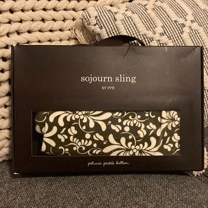 Petunia Pickle bottom Sojourn Sling
